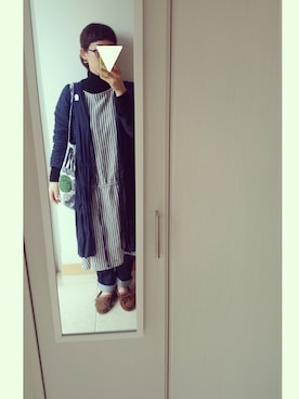 「Minnetonka（ミネトンカ）のアイテム（モカシン/デッキシューズ、ブラウン系）」を使った、tomoさん（レディース・167cm）の秋コーディネート