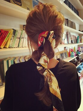 「VINTAGE（ヴィンテージ）のアイテム（その他ヘアアクセサリー）」を使った、MAYA SAKAIさん（レディース・162cm）の秋コーディネート