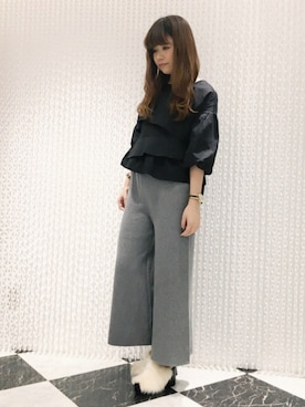 「OSMOSIS（オズモーシス）のアイテム（シューズ）」を使った、OSMOSIS天王寺ミオ店さん（レディース・167cm）の秋コーディネート