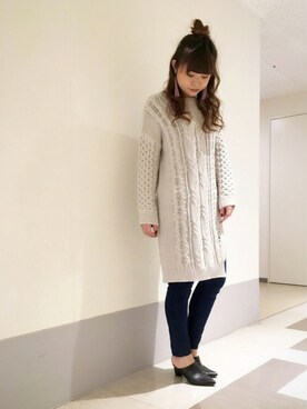 「ロングニット」｜「アイテム（アクセサリー）」を使った、OSMOSIS天王寺ミオ店さん（レディース・167cm）の秋コーディネート