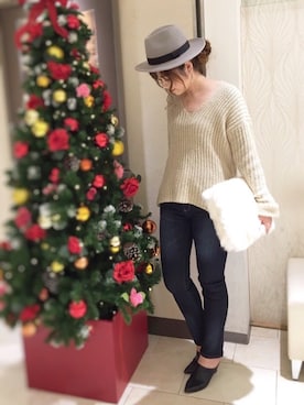 「ハットコーデ」｜「アイテム（デニムパンツ）」を使った、OSMOSIS天王寺ミオ店さん（レディース・167cm）の冬コーディネート