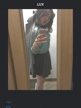 「ZARA（ザラ）のアイテム（スカート、グレー系）」を使った、ふ    た    ば(19)さん（レディース・163cm）の春コーディネート