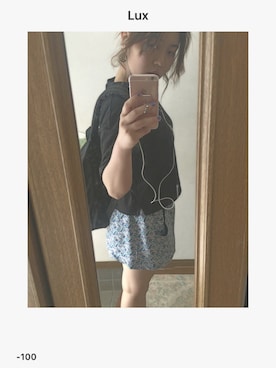 「UNIQLO（ユニクロ）のアイテム（Tシャツ/カットソー、ブラック系）」を使った、ふ    た    ば(19)さん（レディース・163cm）の春コーディネート