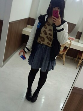 「アイテム（デニムスカート、グレー系）」を使った、ちゃなさん（レディース・156cm）の冬コーディネート