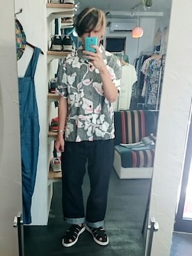 「MANEBU（マネブ）のアイテム（サンダル）」を使った、yusuke さん（メンズ・170cm）の夏コーディネート
