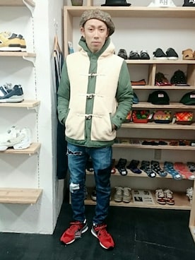 「アイテム（スニーカー、その他）」を使った、yusuke さん（メンズ・170cm）の秋コーディネート