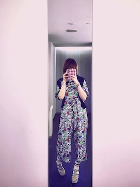 「70's」｜「アイテム（オールインワン・サロペット）」を使った、ゆちょんさん（レディース・169cm）の春コーディネート