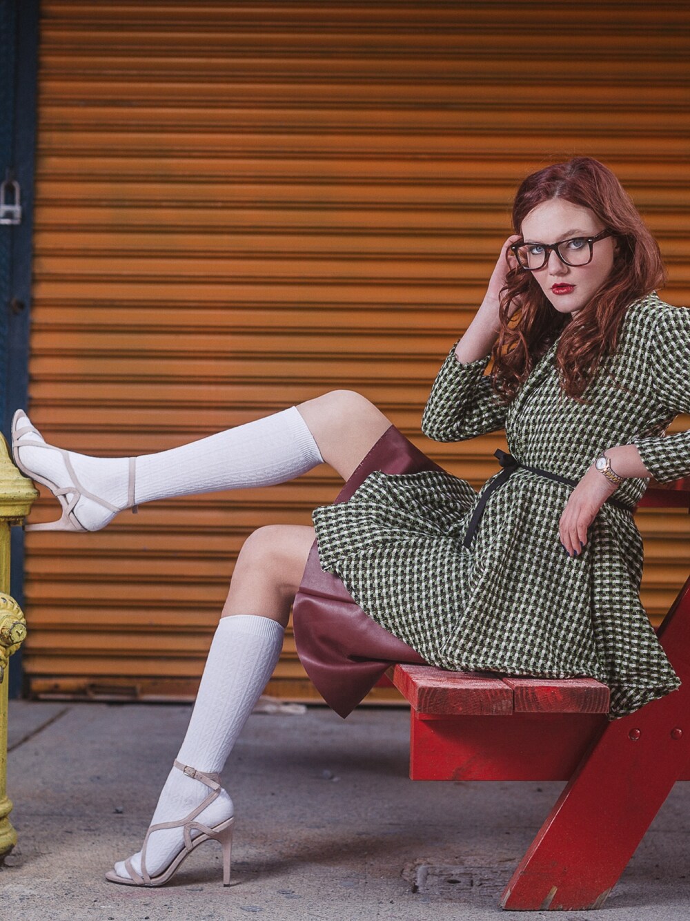 「toocoolforschool_teenvogue、pencil skirt」｜「The Amme Collectionのアイテム（ピーコート、グリーン系）」を使った、Faye さん（レディース・170cm）の秋コーディネートの1枚目の写真