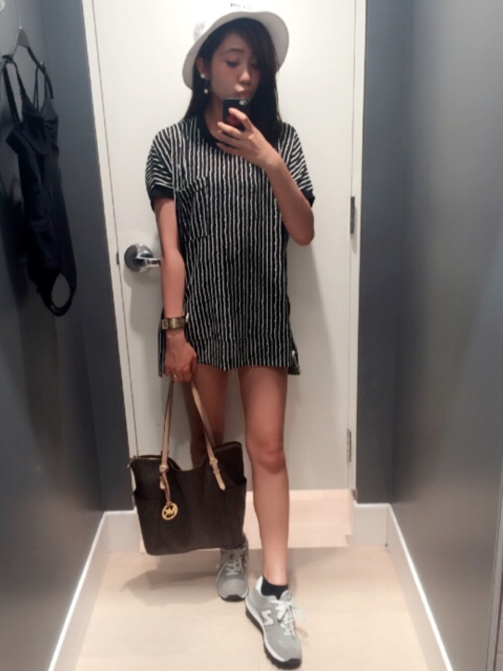 「kawijamele、kjstyle」｜「KAWI JAMELEのアイテム（Tシャツ/カットソー、ブラック系）」を使った、CHIKAI💋さん（レディース・163cm）の夏コーディネートの1枚目の写真