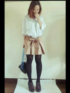 「ISBIT（アイズビット）のアイテム（バッグ）」を使った、Shinoさん（レディース・160cm）の秋コーディネート