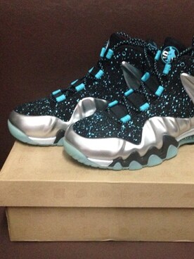 Lau Chung Mingさんのコーディネート