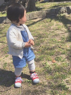 「ZARA KIDSのアイテム（Tシャツ/カットソー、ホワイト系）」を使った、Cocoさん（キッズ・90cm）の春コーディネート