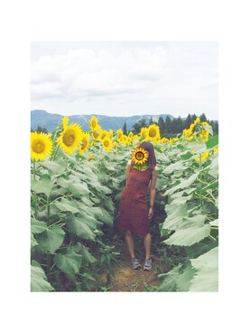 「ひまわり畑」｜「アイテム（アナログ腕時計）」を使った、iamkahoさん（レディース・168cm）の夏コーディネート