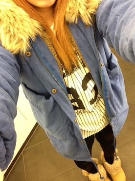 「ブルー x ホワイト」｜유-키さん（レディース・166cm）の冬コーディネート