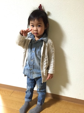 「GAP（ギャップ）のアイテム（夹克/外套、ホワイト系）」を使った、makiさん（キッズ・100cm）の春コーディネート
