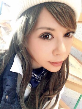 「ビンテージバンダナのアイテム（ファッション雑貨、ブルー系）」を使った、紫(MURASAKI)さん（レディース・167cm）の冬コーディネート