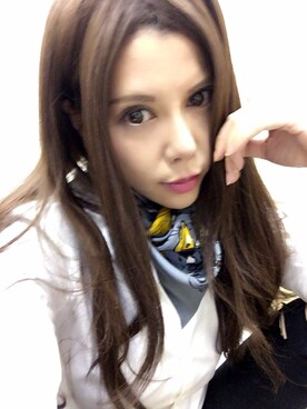 「theory（セオリー）のアイテム（シャツ/ブラウス、ホワイト系）」を使った、紫(MURASAKI)さん（レディース・167cm）の冬コーディネート