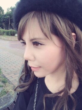 「no brand（ノーブランド）のアイテム（ハンチング/ベレー帽、ブラック系）」を使った、紫(MURASAKI)さん（レディース・167cm）の冬コーディネート