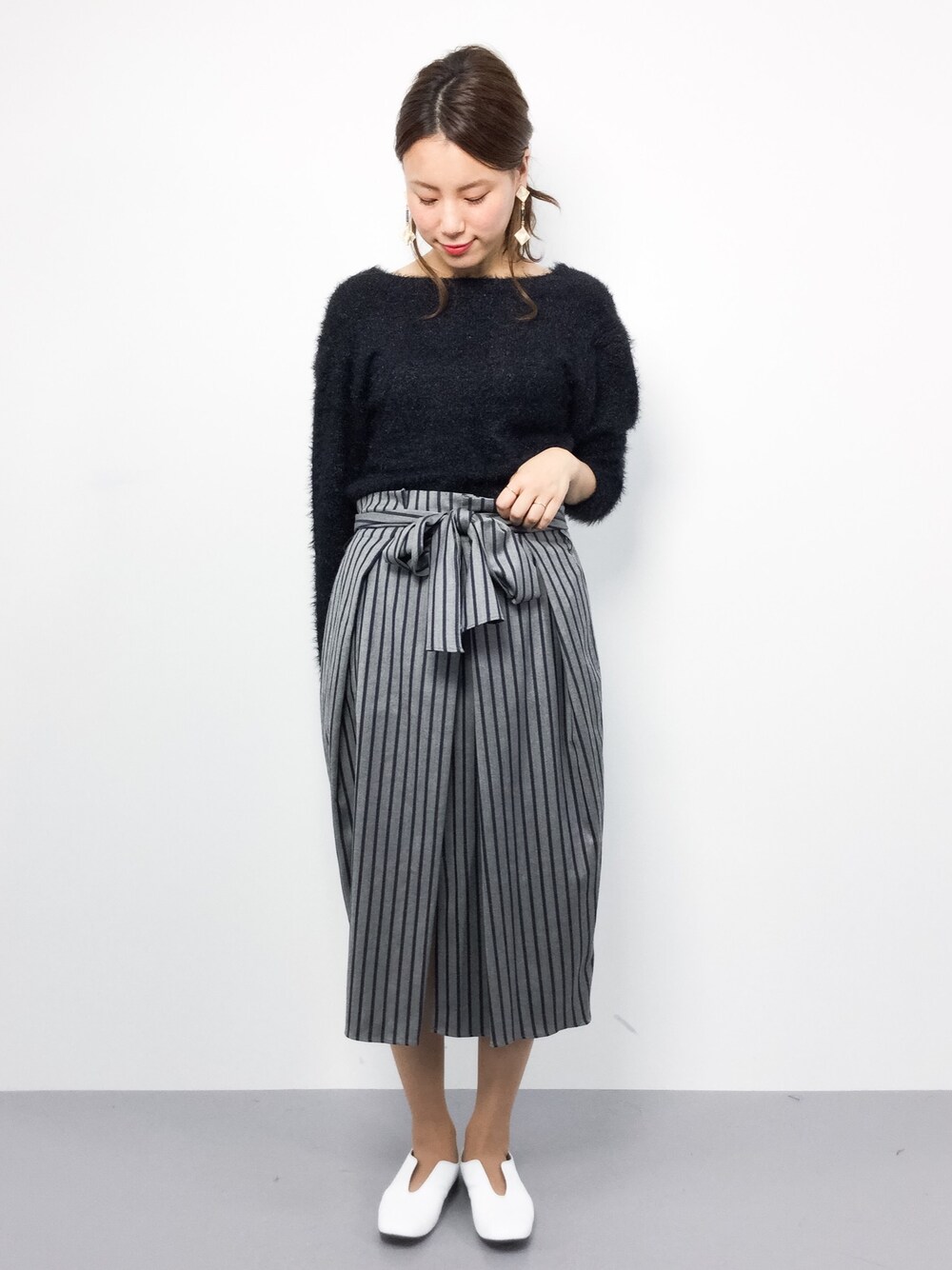 「CIAOPANICのフェザーヤーンＰＯ（ニット/セーター、ブラック系）」を使った、ぐっさんさん（レディース・166cm）の秋コーディネートの1枚目の写真