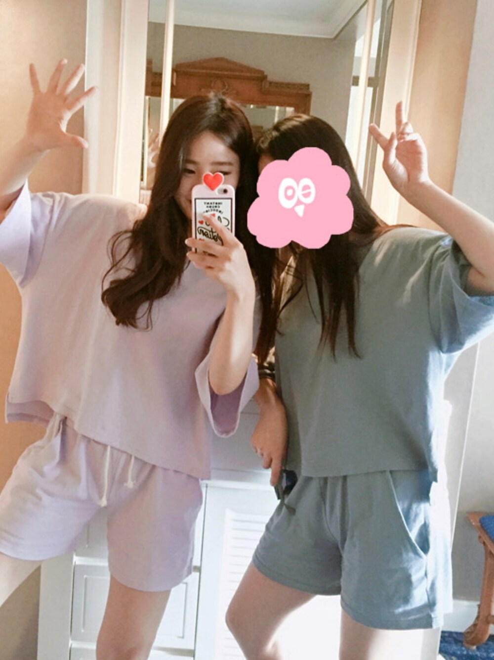 「セットアップ、 カジュアル、 トレーニング」｜「GOGOSINGのトレーニングセット（Tシャツ/カットソー、グレー系）」を使った、GOGOSINGさん（レディース・165cm）の夏コーディネートの1枚目の写真
