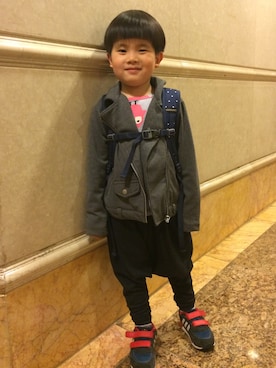 Lok Eさんのコーディネート