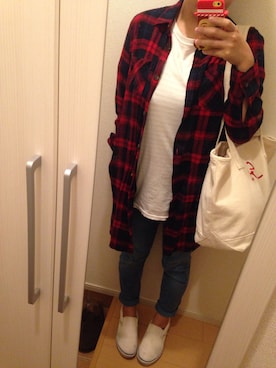 「パックT」｜「アイテム（シャツワンピース）」を使った、きらさん（レディース・162cm）の秋コーディネート
