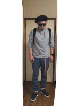 「DIFFEDUCATION（ディフデュ　ケーション）のアイテム（Tシャツ/カットソー）」を使った、うろたんけさん（メンズ・173cm）の秋コーディネート