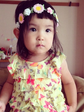 「ひらひらトップス（タンクトップ、イエロー系）」を使った、eriiι∞さん（キッズ）の春コーディネート