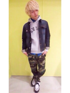 「アイテム（デニムジャケット）」を使った、yasuさん（メンズ・176cm・10代）の冬コーディネート