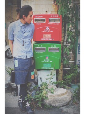 「Levi's（リーバイス）のアイテム（その他）」を使った、Geoff Wongさん（メンズ・178cm）の秋コーディネート