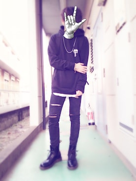 「STUSSY（ステューシー）のアイテム（アクセサリー）」を使った、ゆーきさん（メンズ・173cm）の秋コーディネート