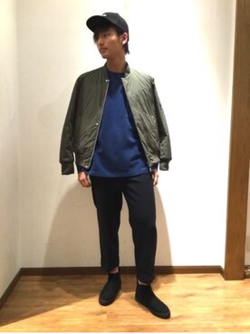 「GLOBAL WORK（グローバルワーク）のアイテム（ニット/セーター、ブルー系）」を使った、ひろさん（メンズ・181cm）の秋コーディネート