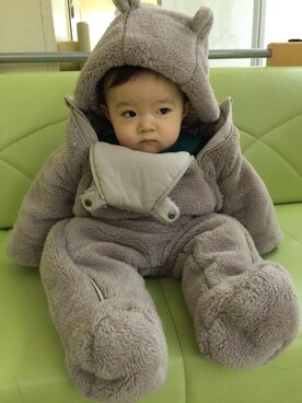 「おでかけ」｜「アイテム（その他アウター）」を使った、Suitoさん（キッズ・70cm）の冬コーディネート