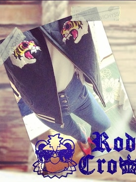 「Rodeo Crowns（ロデオクラウンズ）のアイテム（スタジャン）」を使った、hitomiさん（レディース・150cm）の秋コーディネート