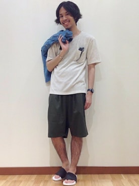 「SHIPS JET BLUE（シップスジェットブルー）のSHIPS JET BLUE: T/R ガウチョショーツ■（その他パンツ、グリーン系）」を使った、黒須さん（メンズ・168cm）の夏コーディネート