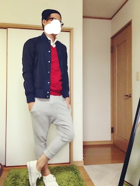 「白シャツ×ニット」｜「アイテム（ブルゾン）」を使った、HIROさん（メンズ・178cm）の冬コーディネート