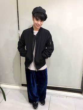 「RETRO GIRL（レトロガール）のアイテム（パンツ）」を使った、河崎良侑(りょう)さん（メンズ・166cm）の秋コーディネート