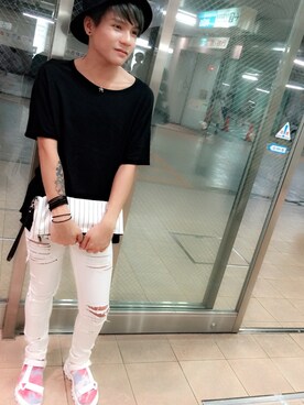 「monochrome」｜「アイテム（サンダル）」を使った、wtfitsMERさん（メンズ・165cm）の夏コーディネート