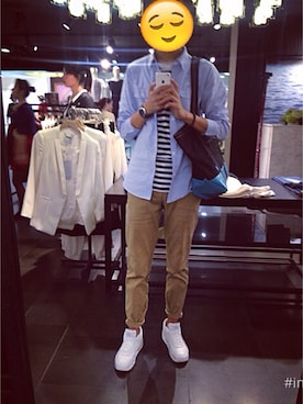 「Levi's（リーバイス）のアイテム（アナログ腕時計）」を使った、Zayn-Reusさん（メンズ・175cm）の春コーディネート