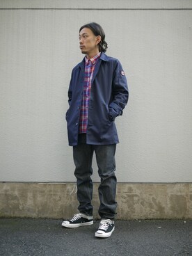 「ANDSUNS（アンドサンズ）のアイテム（ステンカラーコート）」を使った、MASAY (ANDSUNS Crew)さん（メンズ・172cm）の秋コーディネート