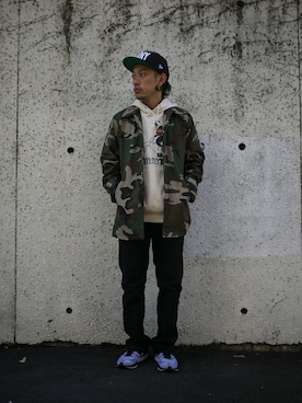 「ANDSUNS（アンドサンズ）のアイテム（ステンカラーコート）」を使った、MASAY (ANDSUNS Crew)さん（メンズ・172cm）の秋コーディネート