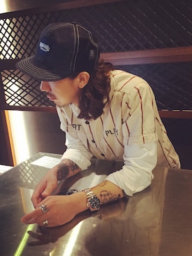 Meknow Seongさんのコーディネート