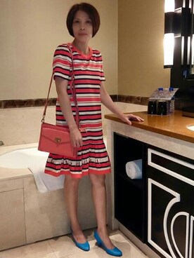 「Marc by Marc Jacobs（マークバイマークジェイコブス）のアイテム（スカート）」を使った、Ada Ngさん（レディース・157cm）の春コーディネート