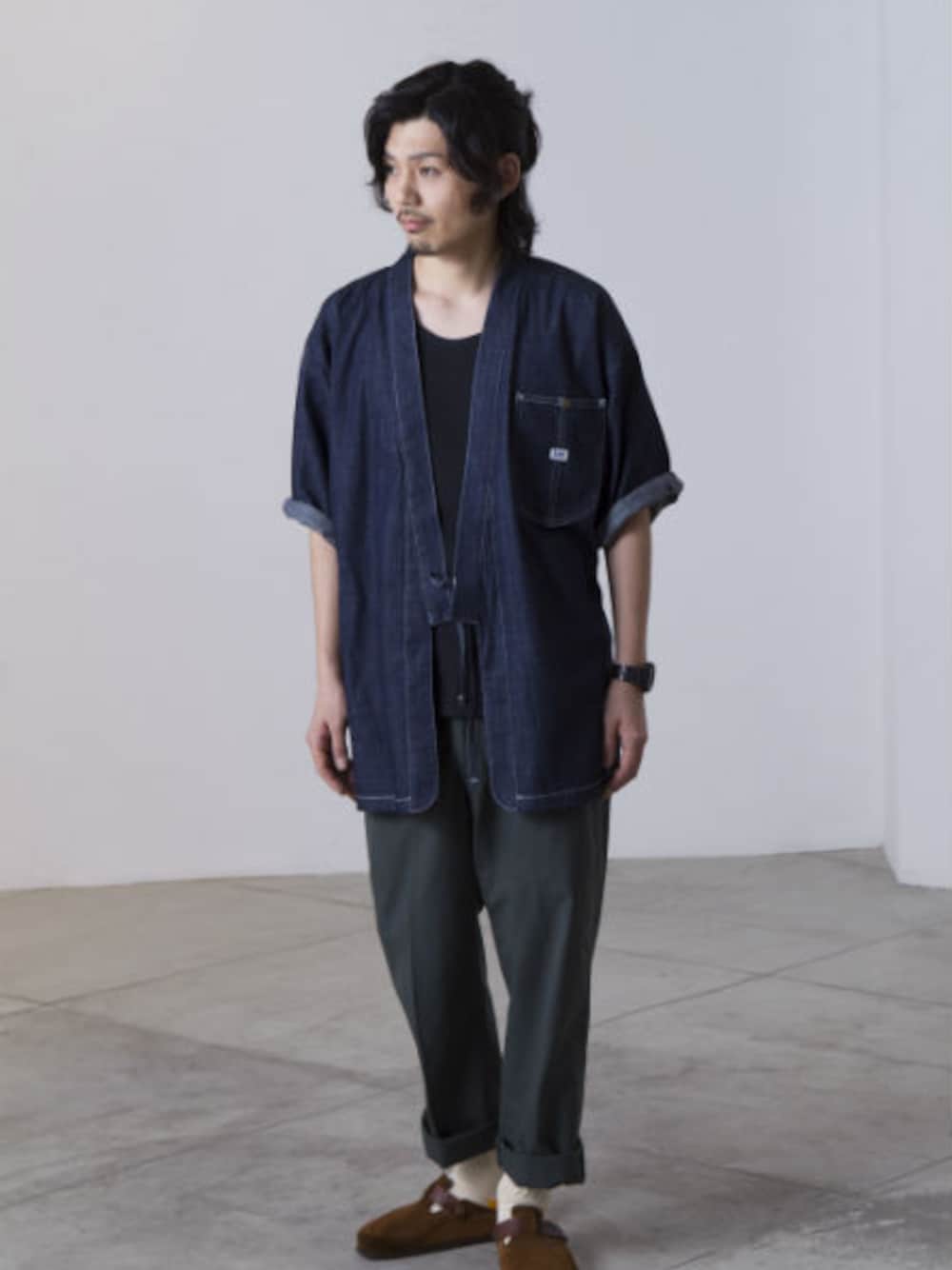 「 デニム、作務衣、 Lee、 デニム作務衣、 サムエ」｜「LeeのTsukada✕Lee　デニム サムエ 上下セット（ボトムス：Sサイズ）（浴衣、ブルー系）」を使った、Tsukadanojo×Leeさん（メンズ・165cm）の夏コーディネートの1枚目の写真