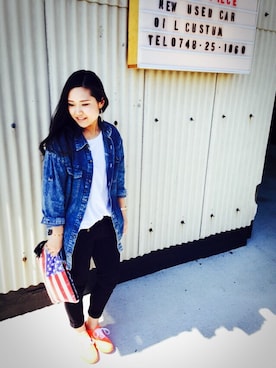 「USA」｜「アイテム（アナログ腕時計）」を使った、misatoさん（レディース・161cm）の春コーディネート