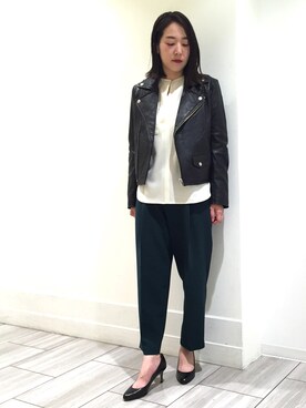 「ADAM ET ROPE'（アダムエロペ）のアイテム（ライダースジャケット）」を使った、FUJIMOTOさん（レディース・155cm）の秋コーディネート