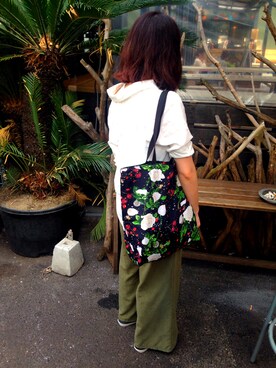BAL（バル）の「BAL × SPEAKEASY / SPECTRA ACCORDION POUCH