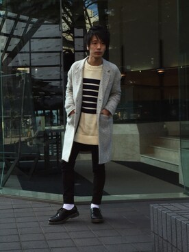 「NO ID.（ノーアイディ）のアイテム（チェスターコート）」を使った、shunさん（メンズ・176cm）の冬コーディネート