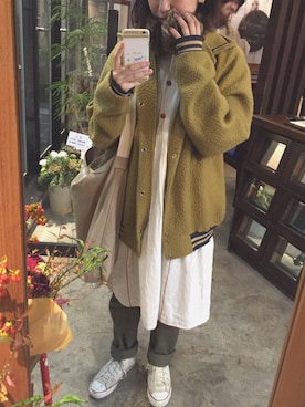 「アイテム（スタジャン）」を使った、sakiさん（レディース・161cm）の秋コーディネート