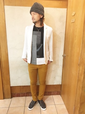 「アイテム（Tシャツ/カットソー、ブラック系）」を使った、橋元リョウイチさん（メンズ・179cm）の冬コーディネート